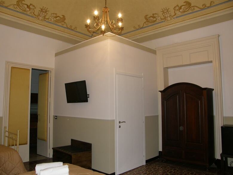 Hostal Il Gattopardo House