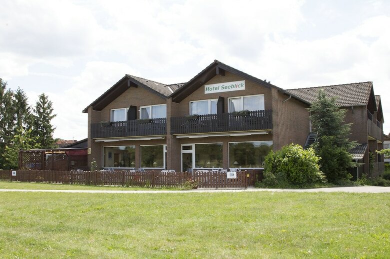 Hostal Hotel Seeblick Garni