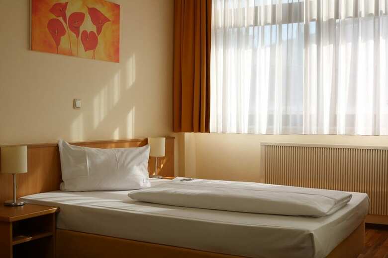 Hotel Zur Rebe