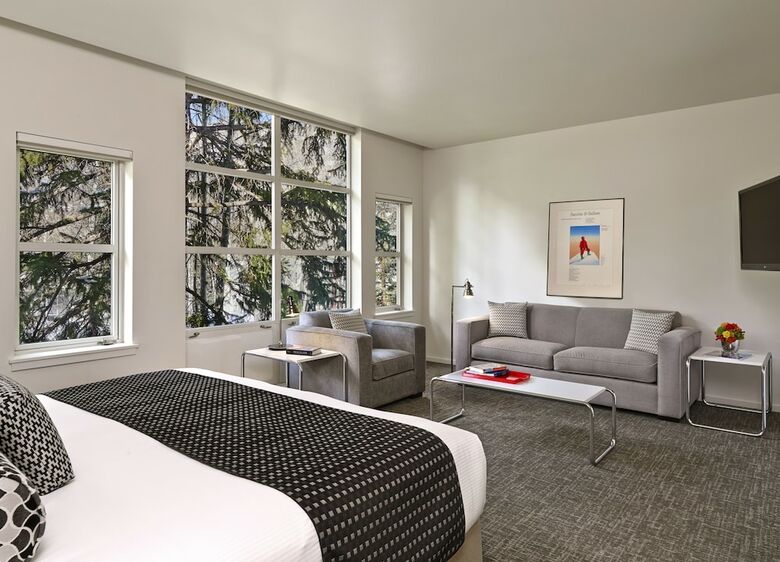 Hotel Aspen Meadows Resort