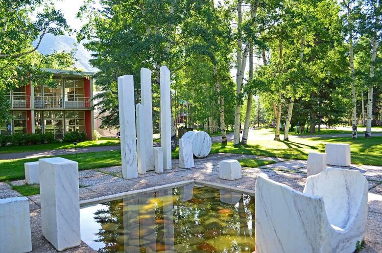 Hotel Aspen Meadows Resort
