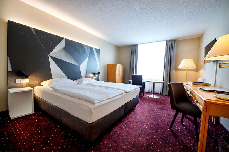 Erikson Hotel