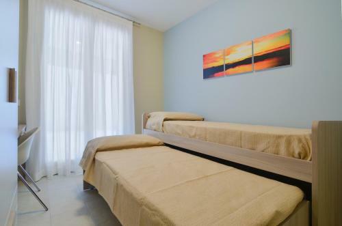 Sarnico Halldis Apartments