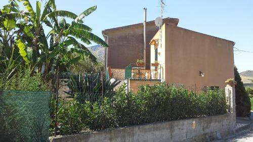 Hostal Oasi Delle Madonie