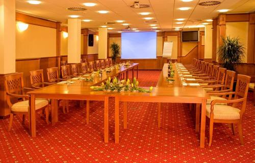Primavera Hotel & Congress Centre