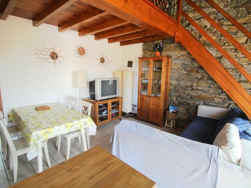 Two-bedroom Apartment Maria