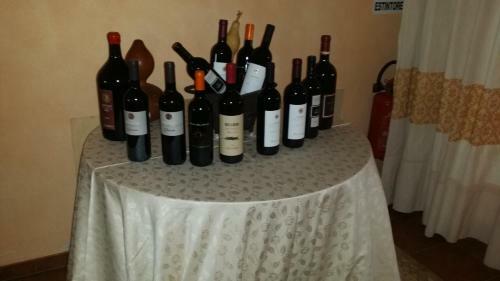 Hotel Ristorante La Tana Di Li Mazzoni