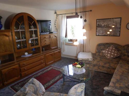 Comfortable Apartment In Langewiese With Private Garden