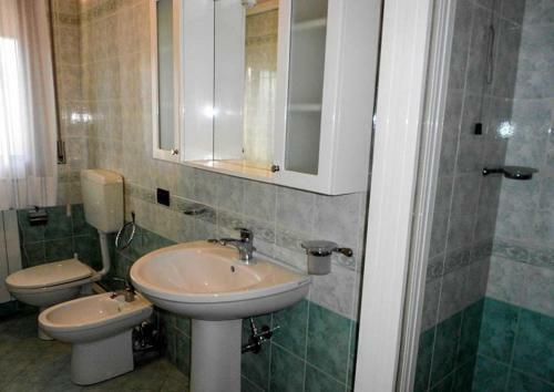 Two-bedroom Apartment Rosolina Mare Near Sea