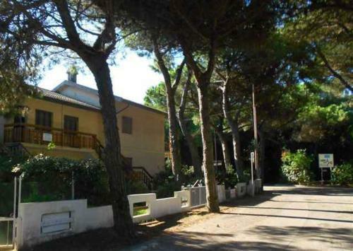 Two-bedroom Apartment Rosolina Mare Near Sea 4