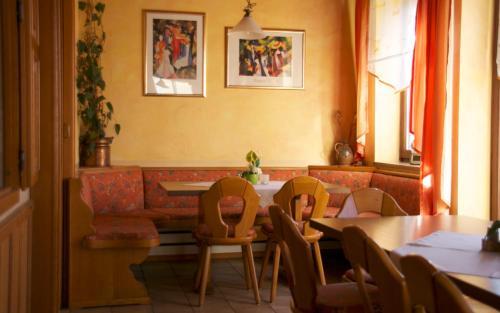 Hostal Gasthof J�gerheim