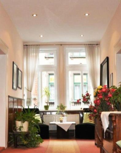 Hostal G�stehaus Deutsches Haus