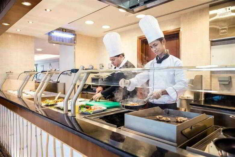 Hotel Grand Mercure Residence