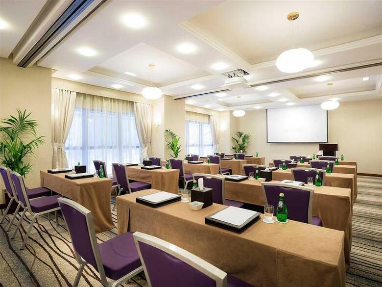 Hotel Grand Mercure Residence