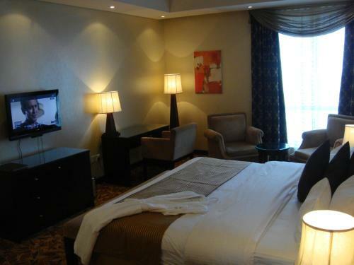 Paragon Hotel
