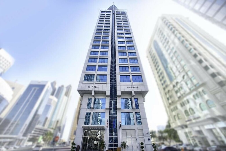Hotel TRYP By Wyndham Abu Dhabi City Center