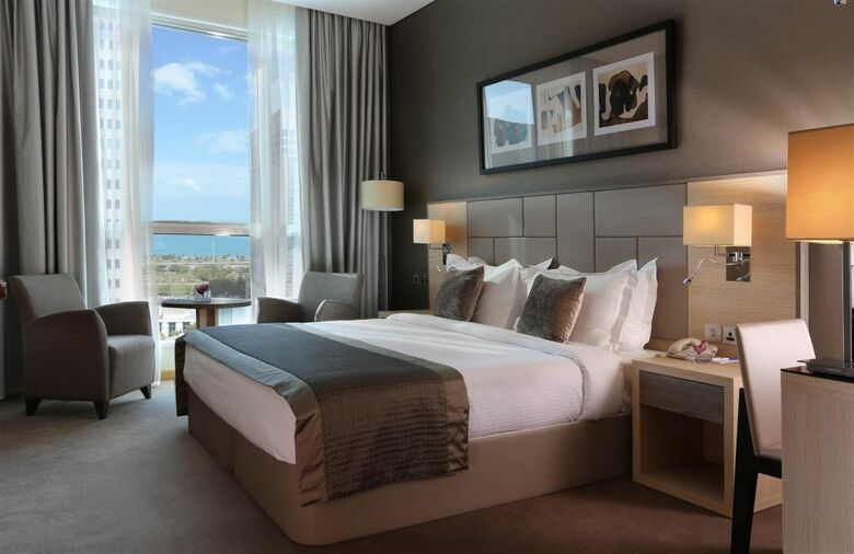 Hotel TRYP By Wyndham Abu Dhabi City Center