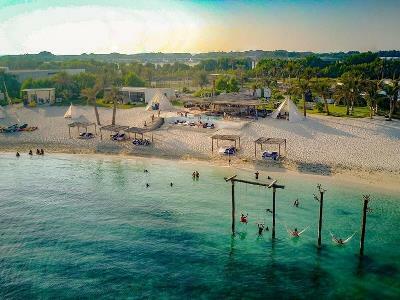 Hotel Zaya Nurai Island Resort
