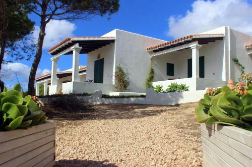 Astbury Apartments Voga Mari