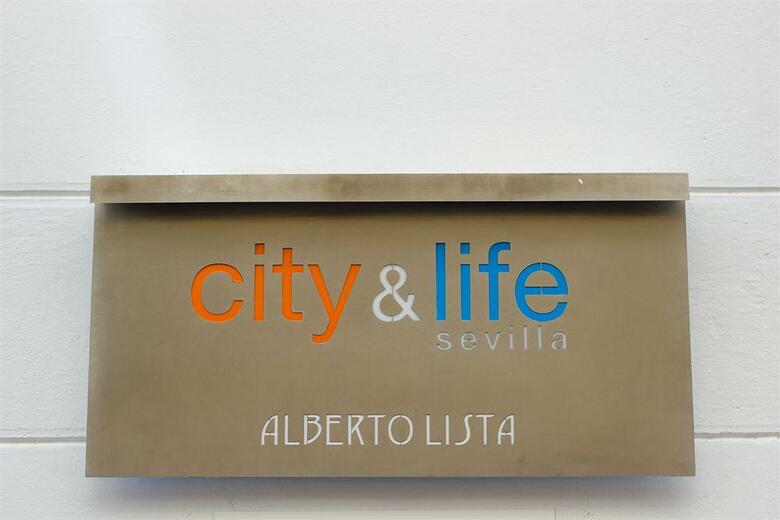 Life Apartments Alberto Lista
