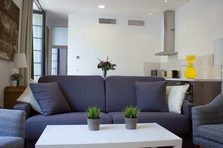 Life Apartments Alberto Lista