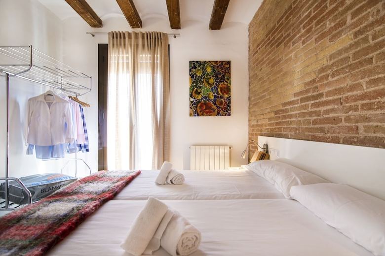 Happy People Ramblas Harbour Apartments