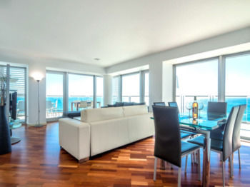 Rent Top Apartments Beach-diagonal Mar