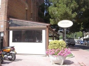 Apartamentos Antillas Fenals