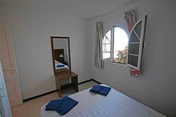 Aparthotel Galera Beach Apartamentos