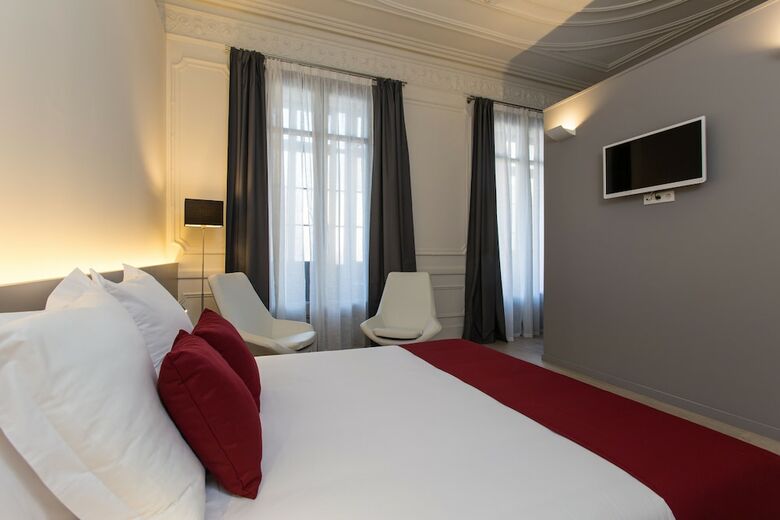 Pension Izaila Plaza Catalunya