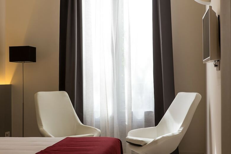 Pension Izaila Plaza Catalunya