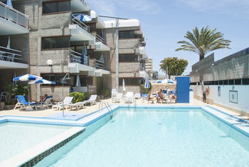 El Paseo Apartments