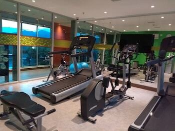 Hotel Hampton By Hilton Yopal