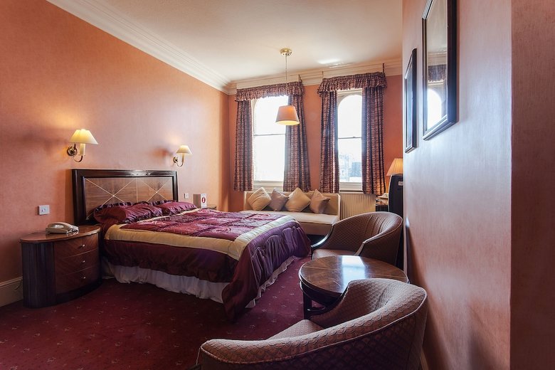 Prince Of Wales Hotel