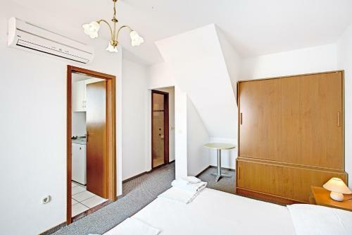 Hostal Villa Supetar