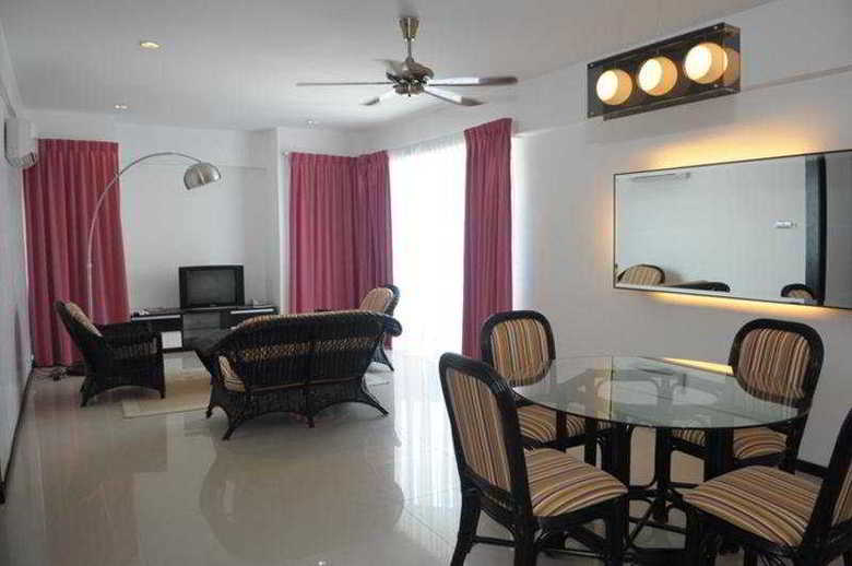 Likas Square Apartment Hotel