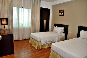 Likas Square Apartment Hotel
