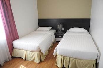 Likas Square Apartment Hotel