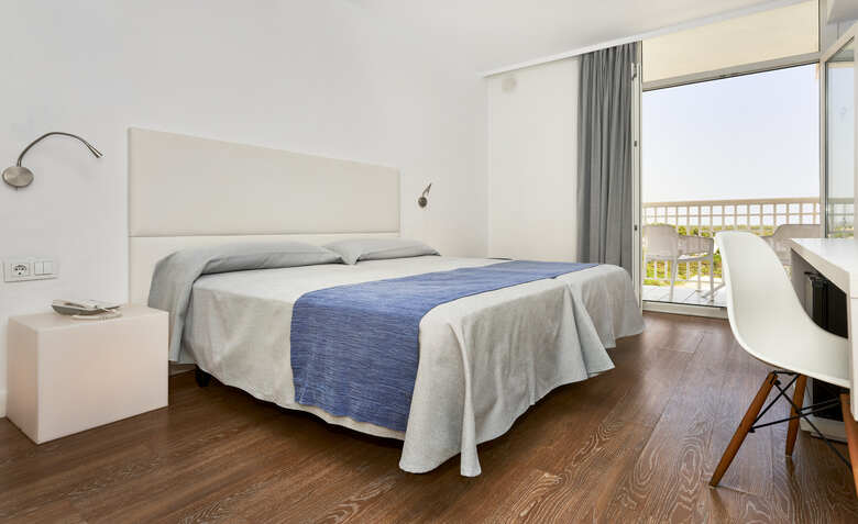 Hotel Globales Cala'n Bosch