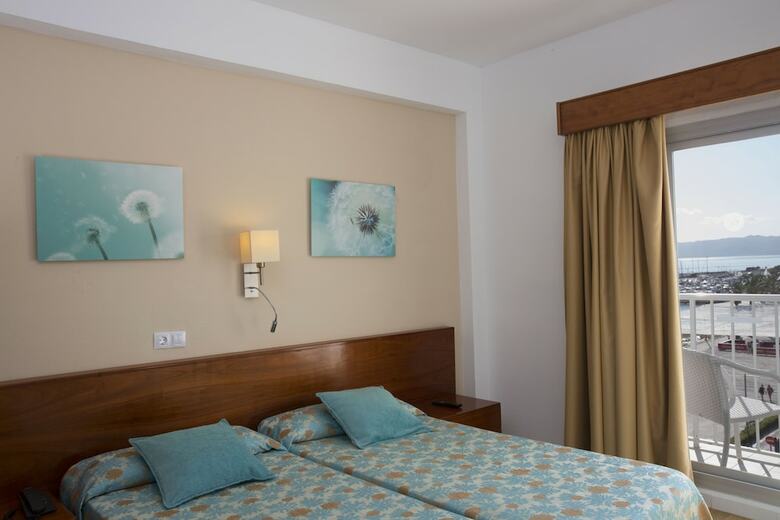 Hotel Js Miramar
