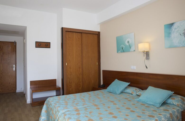 Hotel Js Miramar