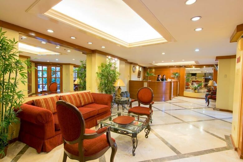 The Manor Hotel