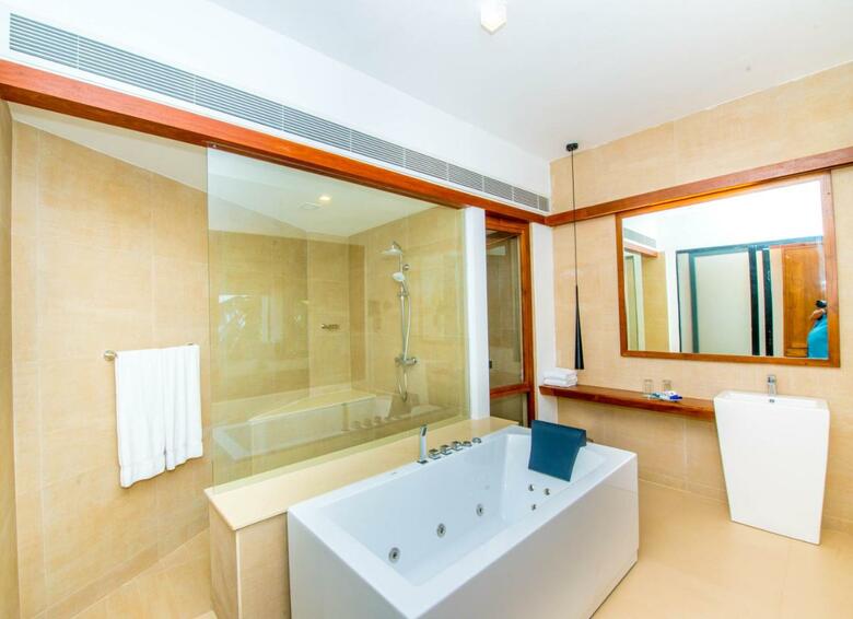 Goldi Sands Hotel