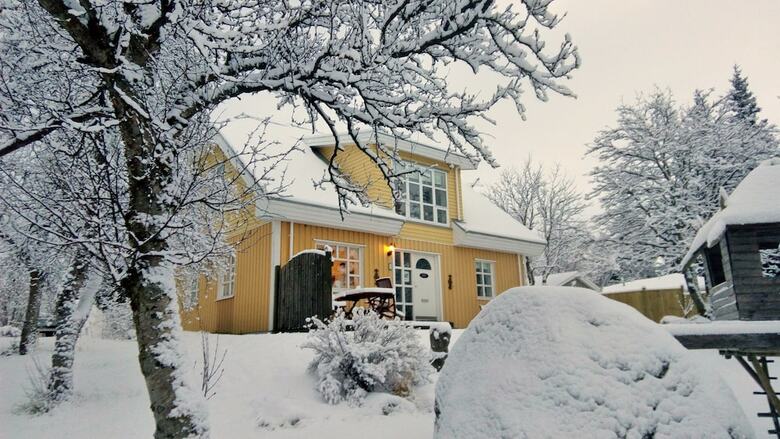 Hostal Birta Guesthouse