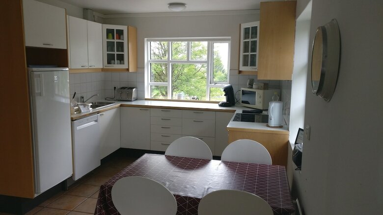 Hostal Birta Guesthouse