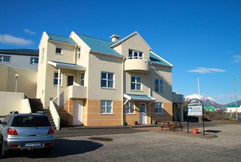 Hostal Guesthouse Hvammur