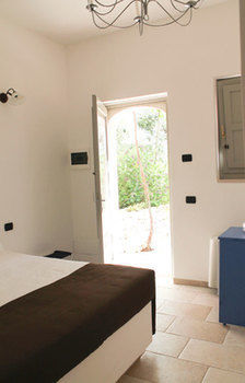 Agroturismo Trullo Sovrano Exclusive B&B