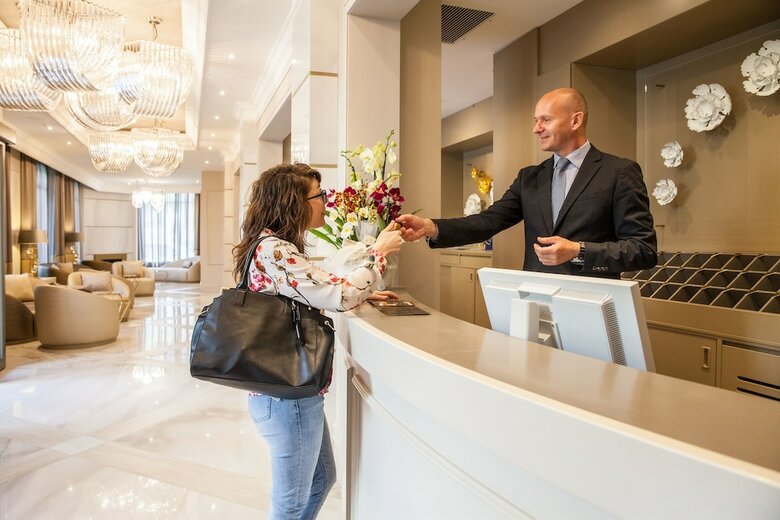 Hotel Dei Fiori - Spa E Ristorante