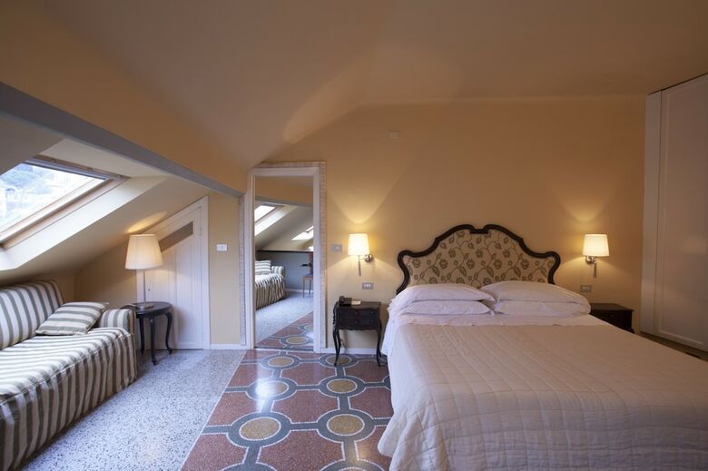 Hotel Dei Fiori - Spa E Ristorante