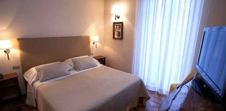 Hotel Dei Fiori - Spa E Ristorante
